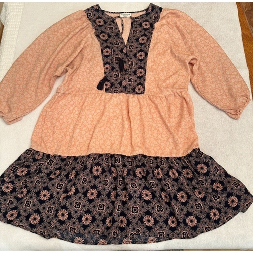 Studio B by Bobeau Tiered Mini Dress Womens XL Pink Navy Medallion Tassel Boho